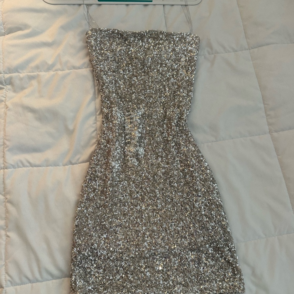 Windsor Strapless Silver Sequin Bodycon Dress
